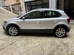 Grigio Usata 2017 VW Polo Cross Due volumi | 13.500 €