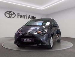 Dark grey met Usata 2021 Toyota Aygo X-play Due volumi | 10.700 € (Buon prezzo)