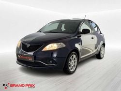 Blu Usata 2016 Lancia Ypsilon Gold Due volumi | 6800 € (Ottimo prezzo)