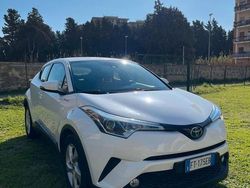 Bianco Usata 2019 Toyota C-HR Lounge SUV | 16.900 € (Buon prezzo)