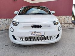 Bianco Usata 2021 Fiat 500e Passion Tre volumi | 13.500 € (Buon prezzo)