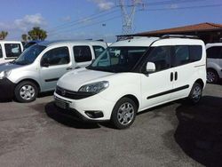 Bianco Usata 2015 Fiat Doblò Family Monovolume | 8950 € (Buon prezzo)