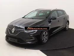 Nero Usata 2022 Renault Mégane IV Equilibre Tre volumi | 20.190 € (Buon prezzo)