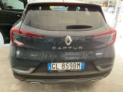 Blu/azzurro Usata 2022 Renault Captur R.S. SUV | 19.000 € (Buon prezzo)