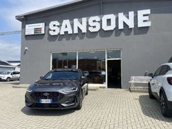 Grigio metallizzato Usata 2022 Ford Focus ST-Line Tre volumi | 17.300 € (Ottimo prezzo)