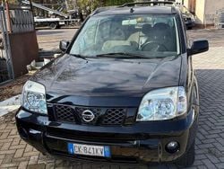 Nero Usata 2004 Nissan X-Trail SUV | 4000 € (Molto cara)