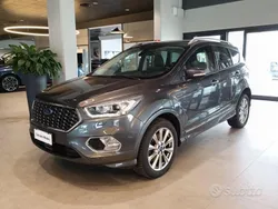 Grigio Usata 2019 Ford Kuga Vignale SUV | 17.000 € (Buon prezzo)