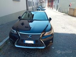 Usata 2018 Lexus CT200h Tre volumi | 14.000 € (Buon prezzo)