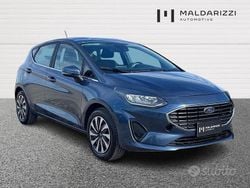Blu Usata 2023 Ford Fiesta Titanium Tre volumi | 13.400 € (Buon prezzo)