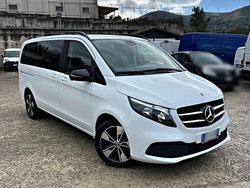 Bianco Usata 2022 Mercedes V220 Monovolume | 47.800 € (Buon prezzo)