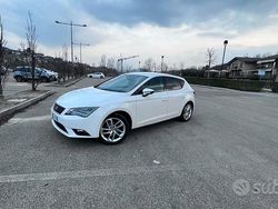 Bianco Usata 2014 Seat Leon Style Tre volumi | 7800 € (Buon prezzo)
