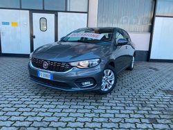 Argento Usata 2016 Fiat Tipo Tre volumi | 7300 € (Buon prezzo)