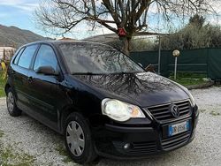 Nero Usata 2008 VW Polo United Tre volumi | 2300 € (Ottimo prezzo)
