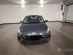 Grigio Nuova 2025 Hyundai i10 Due volumi | 16.990 €