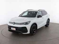 Bianco Usata 2025 VW Tiguan R-line SUV | 42.799 € (Buon prezzo)