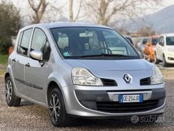 Grigio Usata 2009 Renault Modus Dynamique Monovolume | 2500 € (Super prezzo)