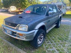 Grigio Usata 1999 Mitsubishi L200 Pick-up | 8500 € (Buon prezzo)