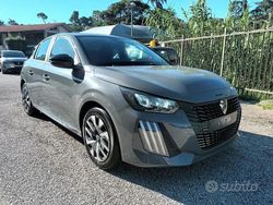 Grigio Usata 2024 Peugeot 208 Active Due volumi | 15.700 € (Buon prezzo)