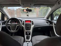 Bianco Usata 2011 Opel Astra Station wagon | 3800 € (Cara)