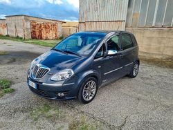 Grigio Usata 2009 Lancia Musa Monovolume | 6000 €