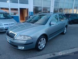 Grigio Usata 2007 Skoda Octavia Elegance Station wagon | 1700 € (Buon prezzo)