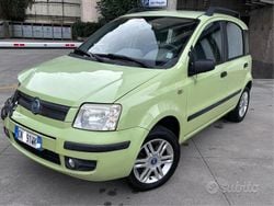 Verde Usata 2004 Fiat Panda Emotion Tre volumi | 2200 € (Super prezzo)