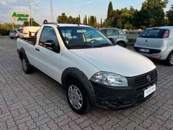 Bianco Usata 2014 Fiat Strada Pick-up | 13.800 € (Molto cara)