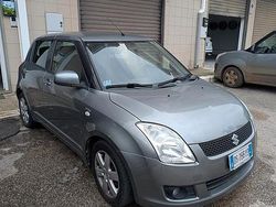 Grigio Usata 2008 Suzuki Swift Tre volumi | 2500 € (Buon prezzo)