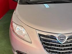 Bianco Usata 2013 Lancia Ypsilon Platinum Due volumi | 5799 € (Buon prezzo)