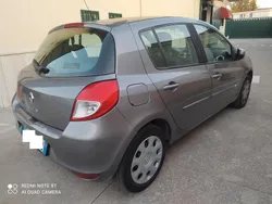 Grigio Usata 2012 Renault Clio IV Dynamique Tre volumi | 2300 € (Ottimo prezzo)