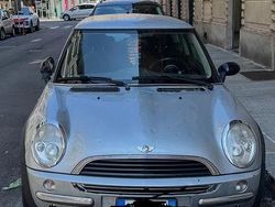 Grigio Usata 2003 Mini ONE Due volumi | 1800 € (Super prezzo)