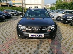 Grigio scuro Usata 2016 Dacia Duster Lauréate SUV | 8900 € (Buon prezzo)
