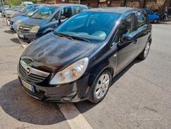 Nero Usata 2008 Opel Corsa Cosmo Tre volumi | 2300 € (Ottimo prezzo)