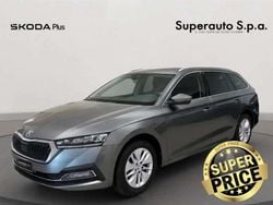Grigio scuro Usata 2024 Skoda Octavia Ambition Station wagon | 21.900 € (Super prezzo)