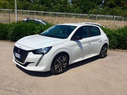 Bianco Usata 2023 Peugeot 208 Active Due volumi | 15.990 € (Buon prezzo)