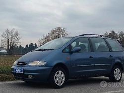 Blu Usata 1997 Ford Galaxy Ghia Monovolume | 2499 €