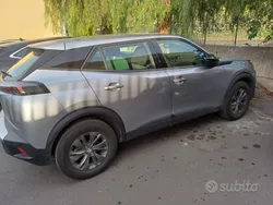 Usata 2022 Peugeot e-2008 SUV | 20.500 € (Buon prezzo)