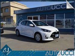 Bianco Usata 2020 Toyota Yaris Hybrid Business Edition Tre volumi | 16.900 € (Buon prezzo)