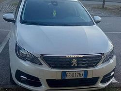 Usata 2019 Peugeot 308 Style Station wagon | 8900 € (Cara)