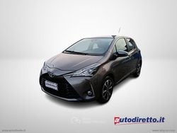 Gray Usata 2020 Toyota Yaris Active Tre volumi | 10.800 € (Super prezzo)