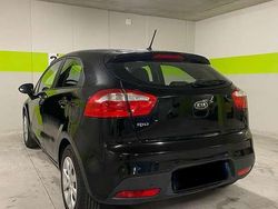 Nero Usata 2012 Kia Rio EX Tre volumi | 5400 € (Ottimo prezzo)