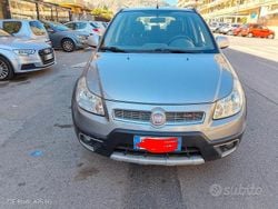 Grigio Usata 2012 Fiat Sedici SUV | 4800 € (Buon prezzo)