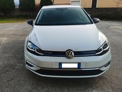 Bianco Usata 2020 VW Golf VIII Executive Tre volumi | 19.000 € (Buon prezzo)