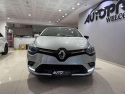 Grigio Usata 2019 Renault Clio IV Tre volumi | 8900 € (Ottimo prezzo)