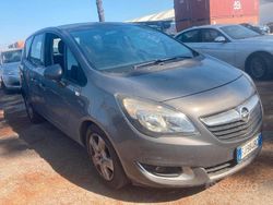 Grigio Usata 2017 Opel Meriva Furgone | 3200 € (Buon prezzo)