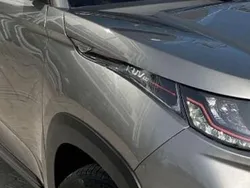 Usata 2018 Mahindra KUV100 Due volumi | 7000 €