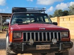 Rosso Usata 1989 Jeep Cherokee SUV | 4800 €