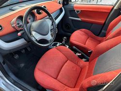 Rosso Usata 2006 Smart ForFour Due volumi | 2000 € (Cara)