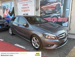 Grigio Usata 2015 Mercedes A180 Tre volumi | 12.500 € (Buon prezzo)