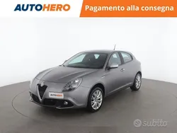 Grigio Usata 2017 Alfa Romeo Giulietta Super Due volumi | 13.499 € (Buon prezzo)